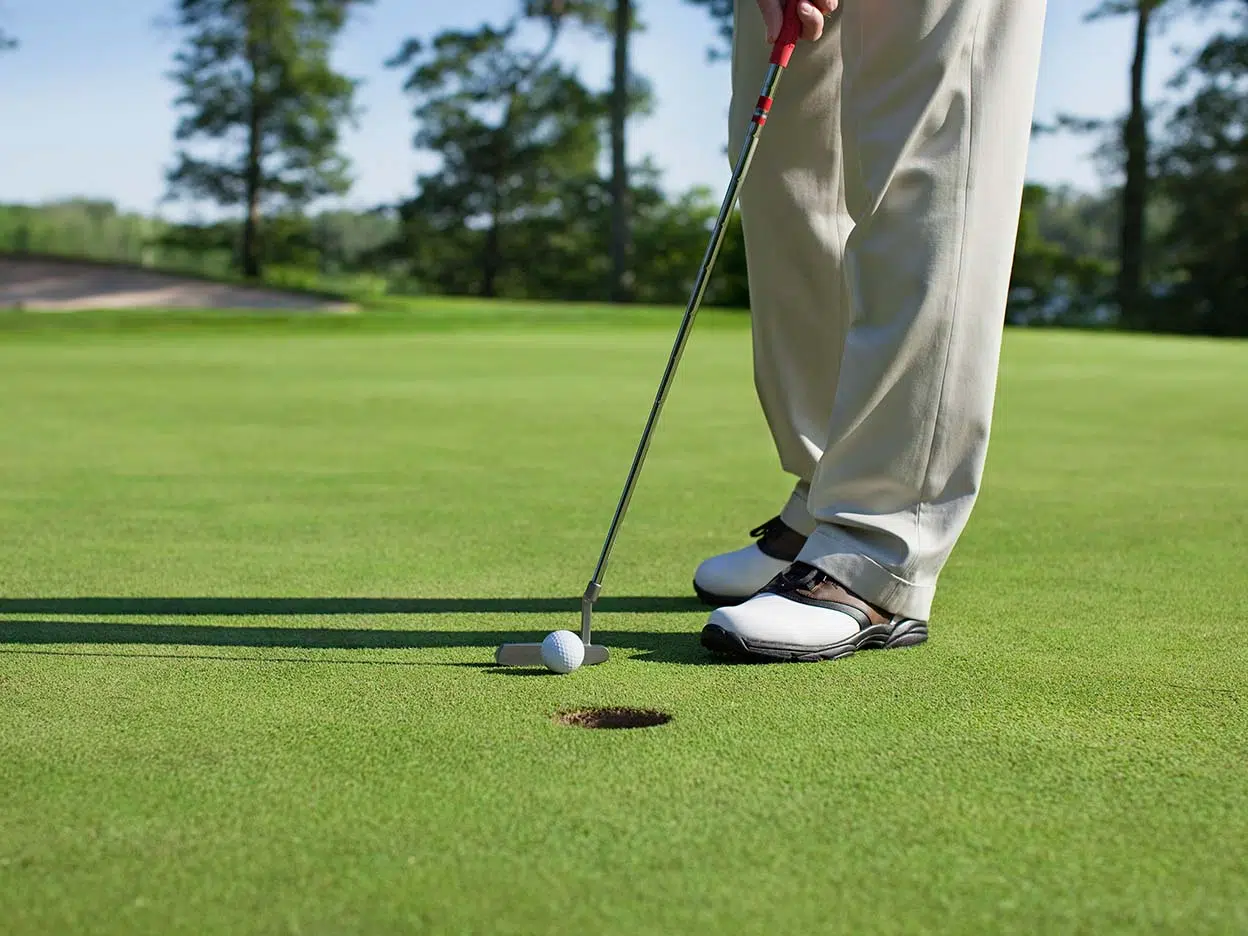 5 Best Golf Putters For 2023 [Men’s & Women’s]