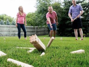 kubb game