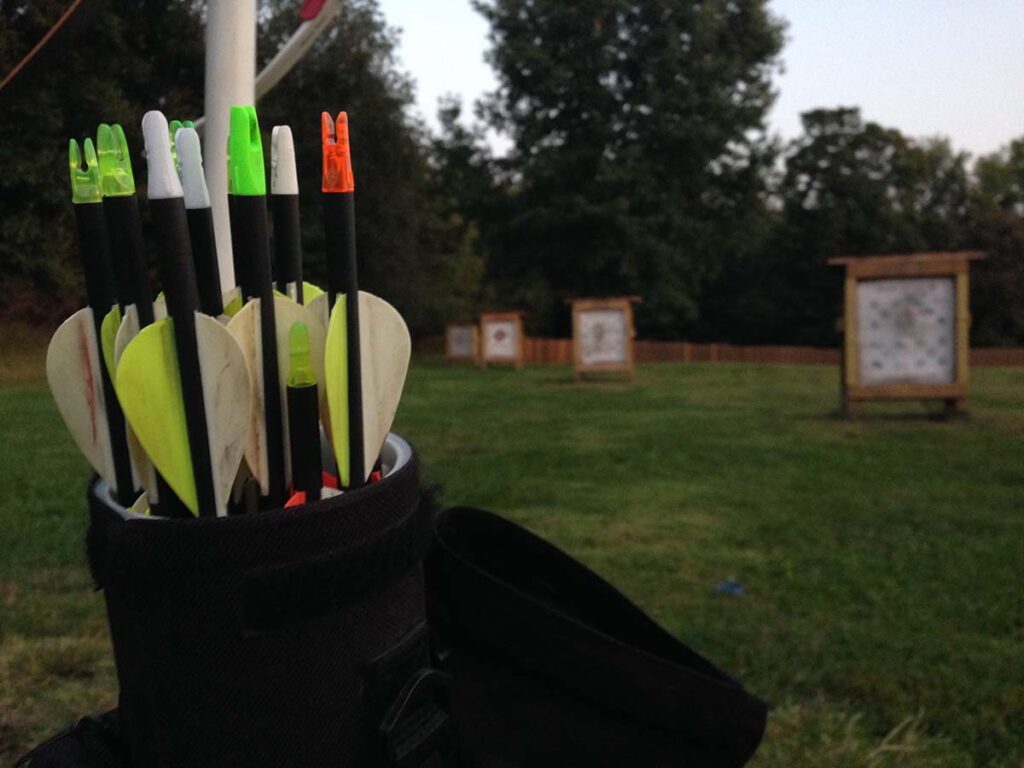 archery arrow quiver